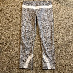 Lululemon capris